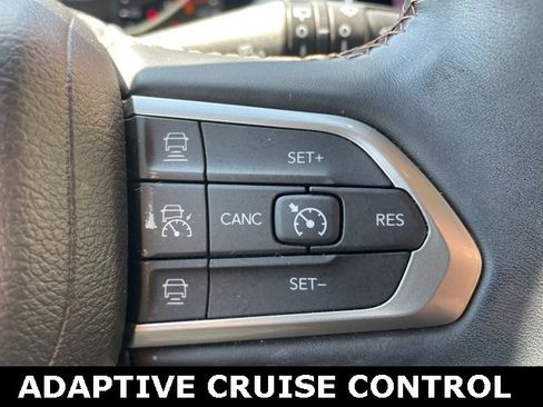 Certified 2022 Jeep Compass Limited image 11