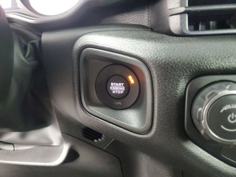 Used 2026 Jeep Wrangler Unlimited Sport AWD/4WD image 19