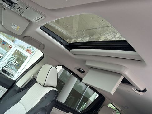 New 2026 Honda Odyssey Elite image 31
