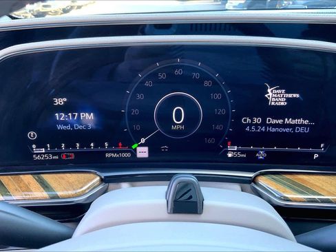 Used 2023 Cadillac Escalade ESV Sport Platinum image 25