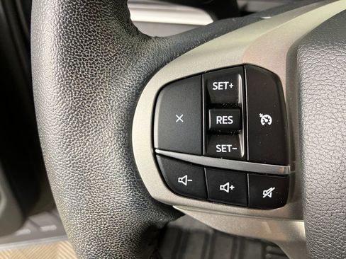 Certified 2021 Ford Explorer XLT w/ Equipment Group 202A image 17