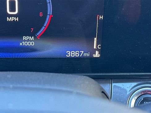 Used 2024 Chevrolet Trax ACTIV image 27