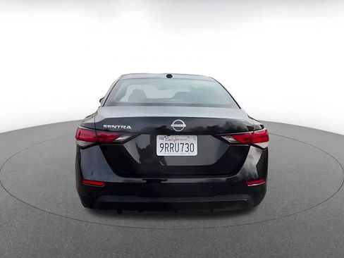 Used 2025 Nissan Sentra SV image 12