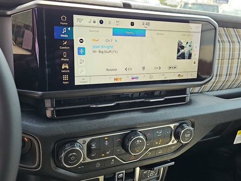 New 2026 Jeep Wrangler Unlimited Sport image 11