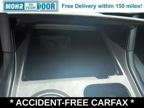 Used 2022 Ford Explorer XLT RWD image 21