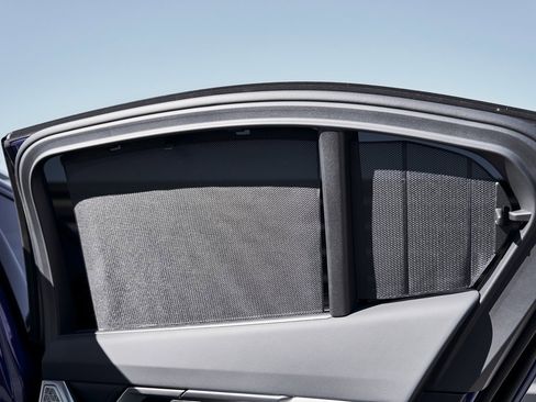 Used 2026 BMW M5 w/ Executive Package image 52