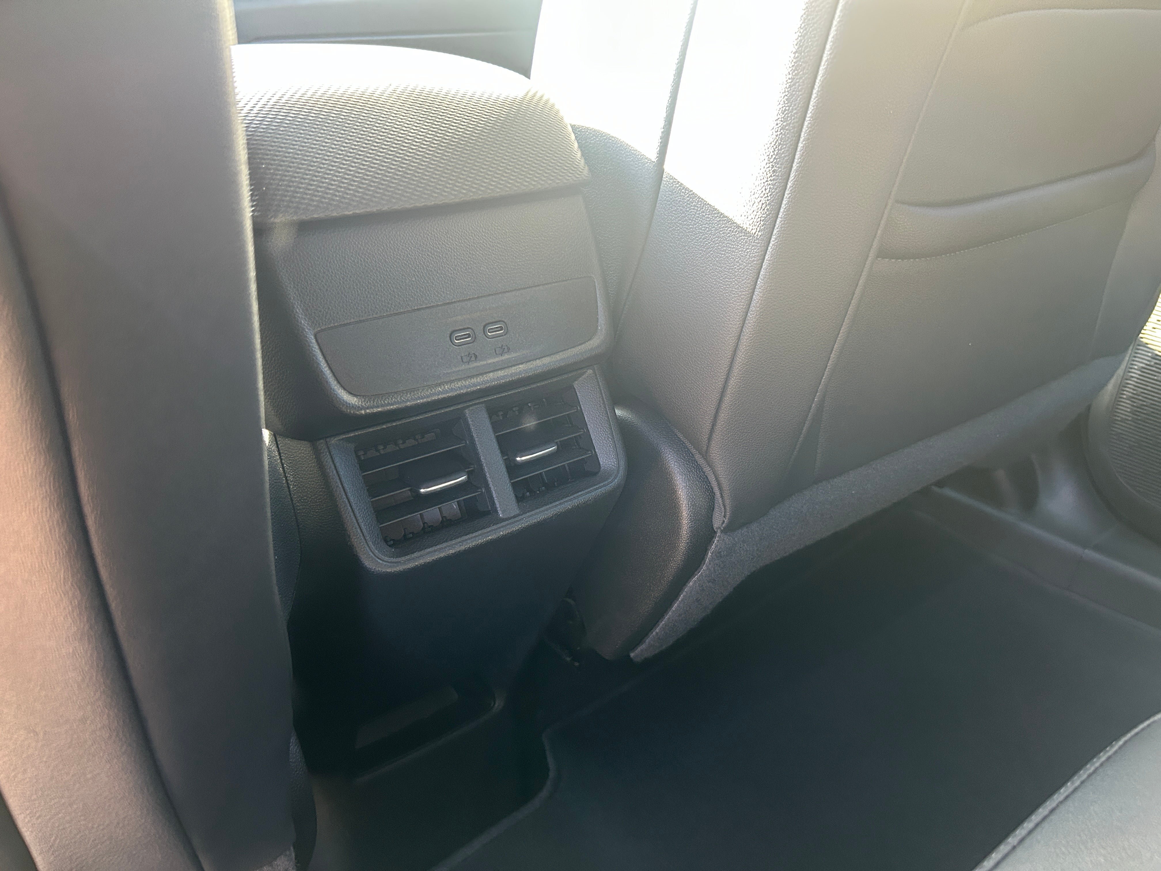 Used 2026 Chevrolet Equinox LT w/ Convenience Package II AWD/4WD image 30