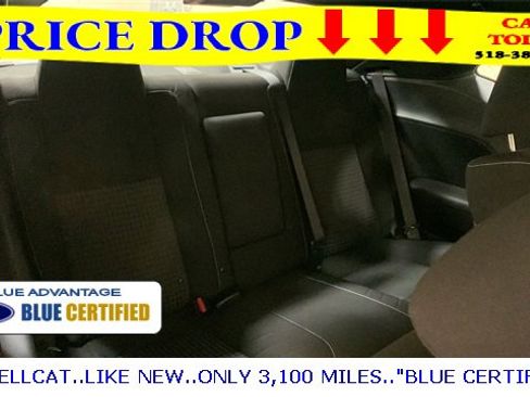 Used 2021 Dodge Challenger SRT Hellcat image 16