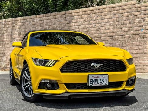 Used 2016 Ford Mustang Premium RWD image 13