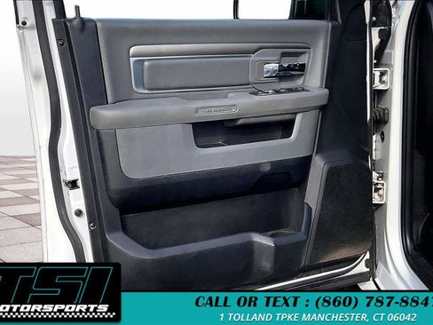 Used 2016 RAM 1500 Big Horn AWD/4WD image 24