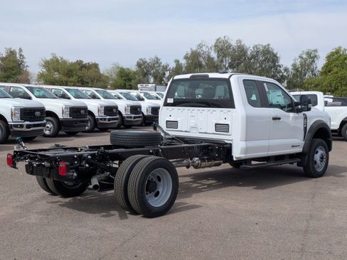 New 2026 Ford F550 4x4 Supercab Super Duty image 36