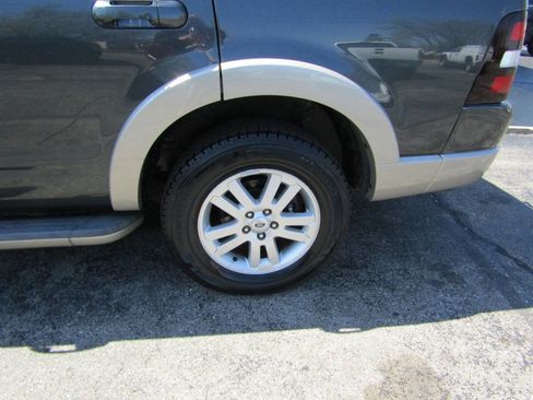 Used 2009 Ford Explorer Eddie Bauer image 3