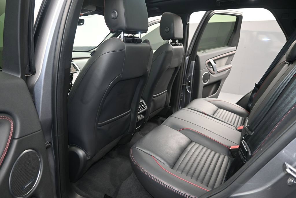 Used 2023 Land Rover Discovery Sport SE R-Dynamic AWD/4WD image 12