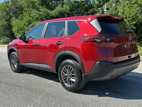 Certified 2023 Nissan Rogue S image 7