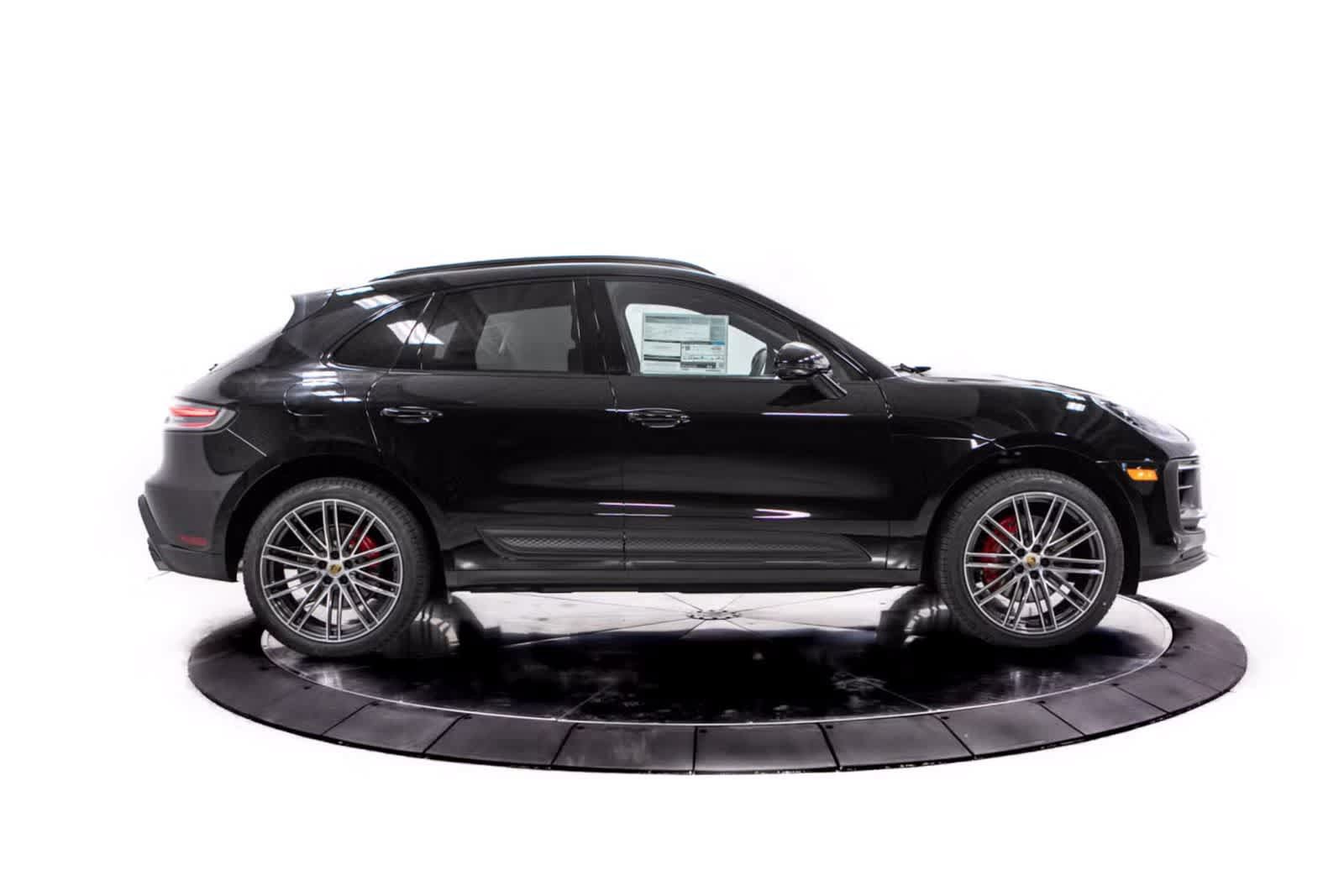 Certified 2026 Porsche Macan S AWD/4WD image 8