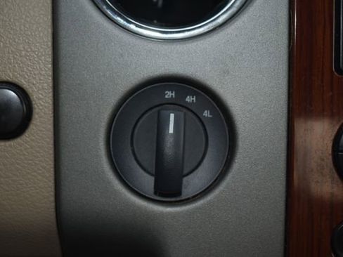 Used 2007 Ford F150 Lariat image 23