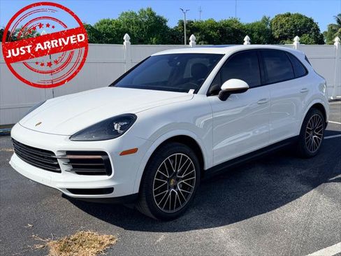 Used 2019 Porsche Cayenne AWD/4WD image 2