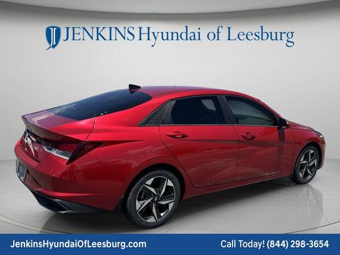 Certified 2023 Hyundai Elantra SEL w/ Convenience Package FWD image 5