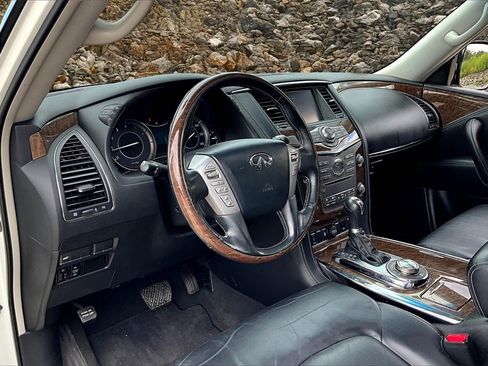 Used 2017 INFINITI QX80 4WD image 13