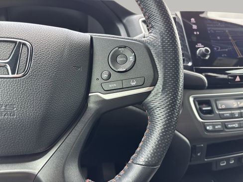 Used 2024 Honda Passport TrailSport image 29