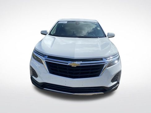 Used 2023 Chevrolet Equinox LT FWD image 2