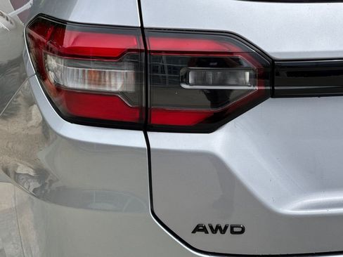 Certified 2025 Honda Pilot TrailSport image 36