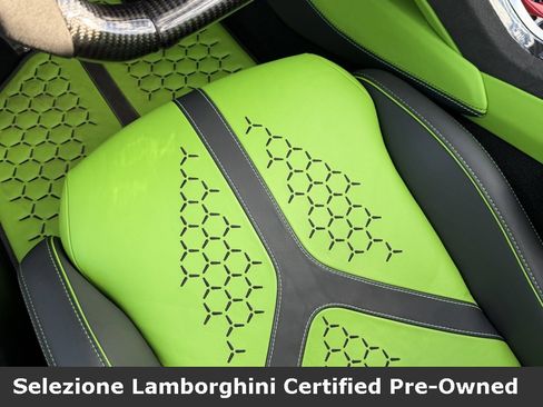 Used 2023 Lamborghini Huracan EVO image 26