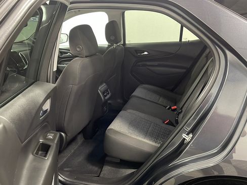 Used 2022 Chevrolet Equinox LT FWD image 12