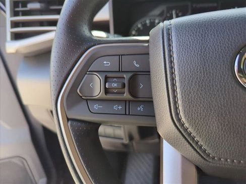 New 2026 Toyota Tundra SR5 AWD/4WD image 17