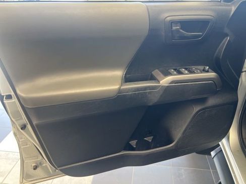 Used 2023 Toyota Tacoma SR5 image 17