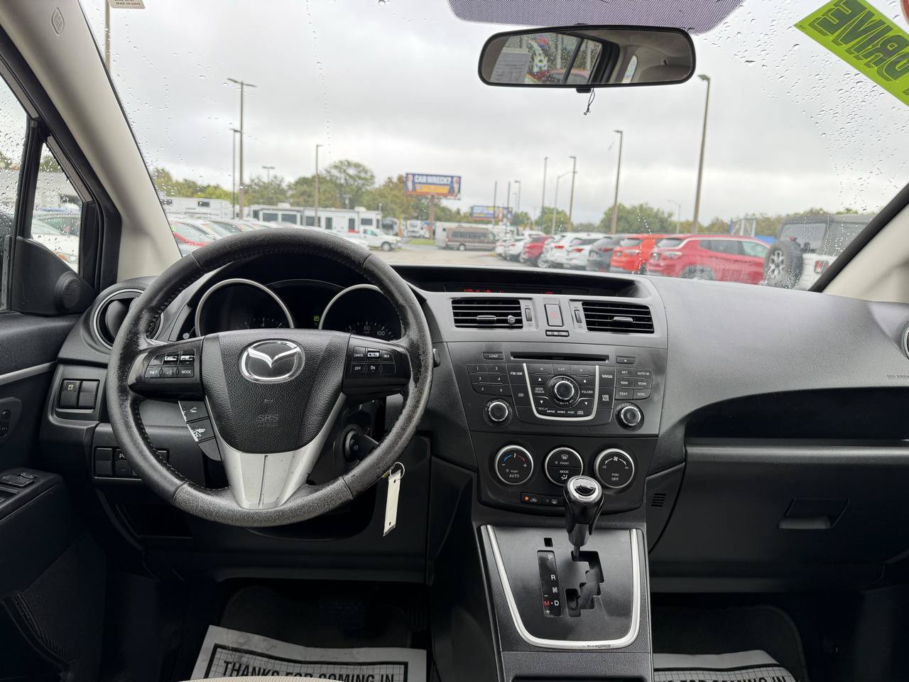 Used 2015 MAZDA MAZDA5 Touring FWD image 17