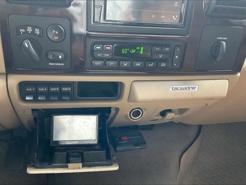 Used 2005 Ford F250 4x4 Crew Cab Super Duty image 31