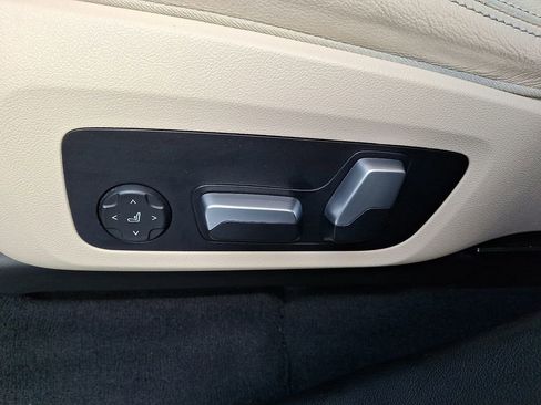 Certified 2022 BMW X3 xDrive30i w/ Convenience Package image 9