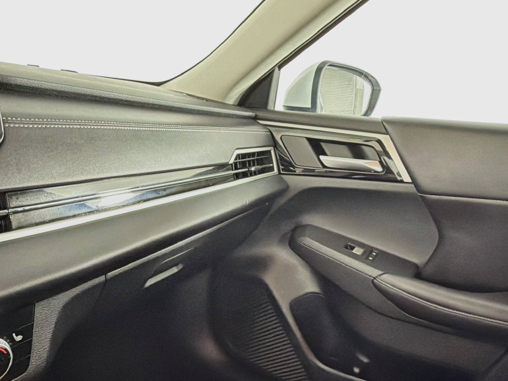 Used 2023 Mitsubishi Outlander SE FWD image 35