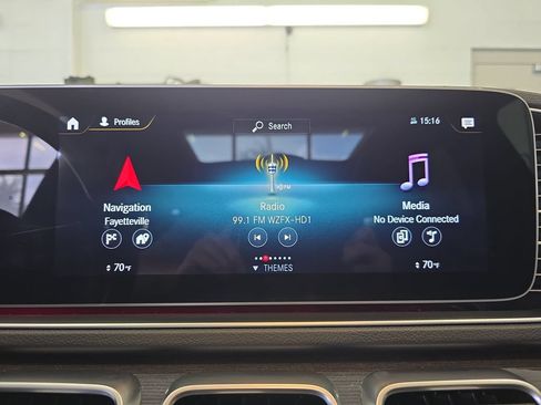 Used 2020 Mercedes-Benz GLS 450 4MATIC image 22