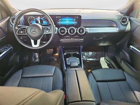 Used 2023 Mercedes-Benz GLB 250 image 19