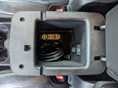 Used 2020 Dodge Durango GT image 43