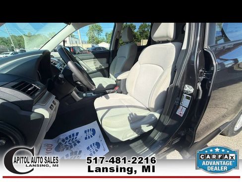 Used 2015 Subaru Forester 2.5i Premium w/ All-Weather Package AWD/4WD image 12
