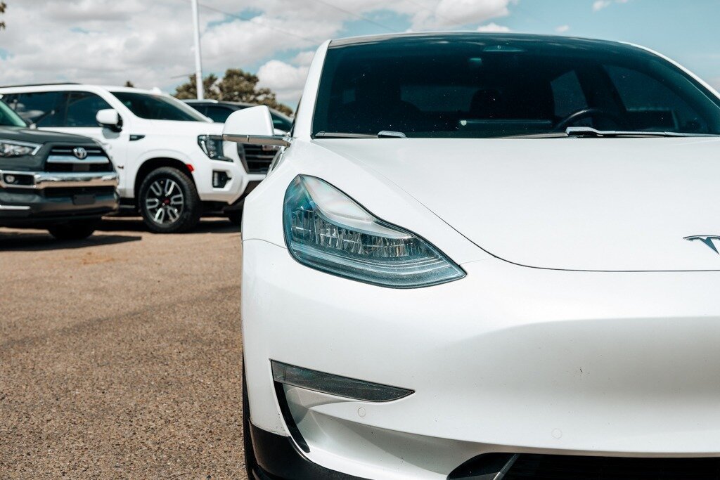 Used 2019 Tesla Model 3 Long Range AWD/4WD image 9