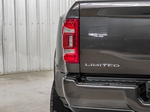 Used 2024 RAM 3500 Limited AWD/4WD image 52