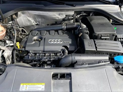 Used 2018 Audi Q3 2.0T Premium w/ Convenience Package image 10