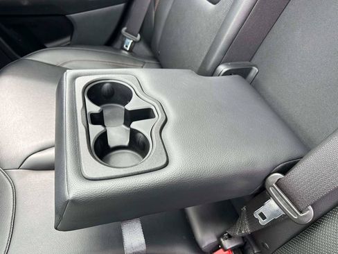 Used 2022 Jeep Compass Limited w/ Sun and Sound Group AWD/4WD image 11