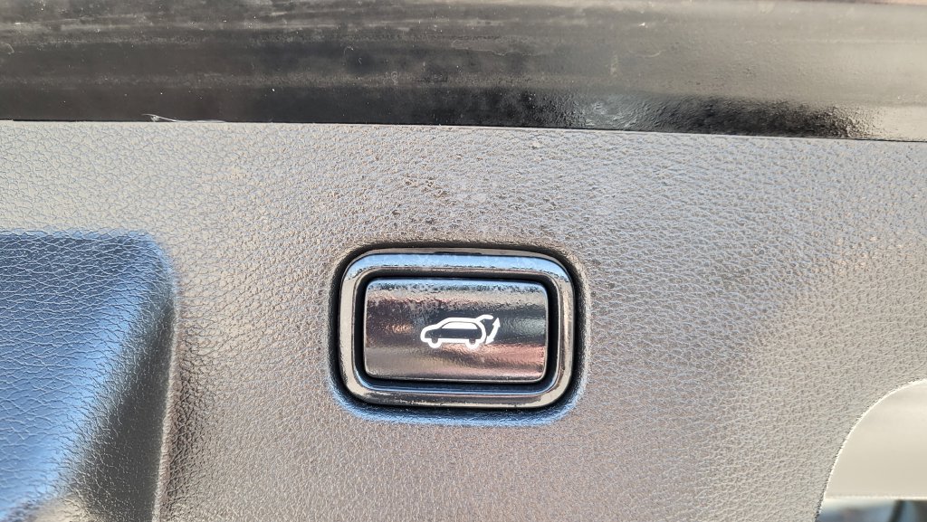 Used 2024 Kia Sportage X-Line w/ X-Line Premium Package AWD/4WD image 16