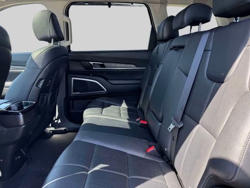 Used 2022 Kia Telluride EX AWD/4WD image 10