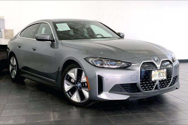 Used 2023 BMW i4 eDrive40 w/ Premium Package RWD image 2