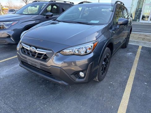 Certified 2022 Subaru Crosstrek 2.0i Premium image 1