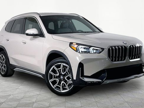 New 2026 BMW X1 xDrive28i AWD/4WD image 3