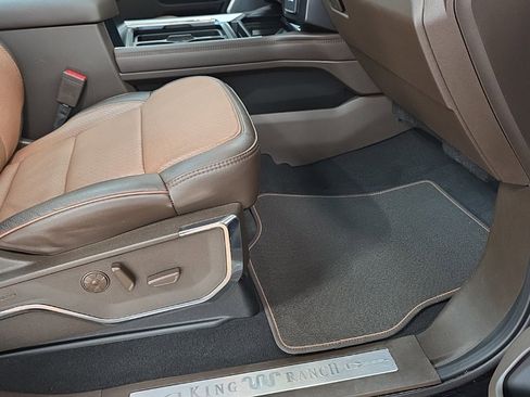 Used 2025 Ford F450 King Ranch w/ Chrome Package image 14