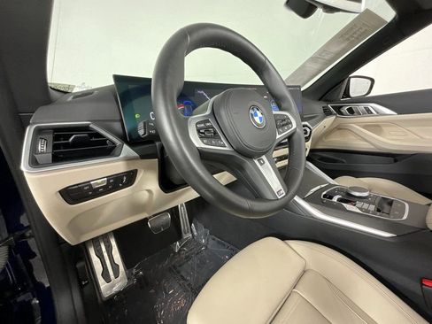 Used 2024 BMW M440i w/ Premium Package image 17