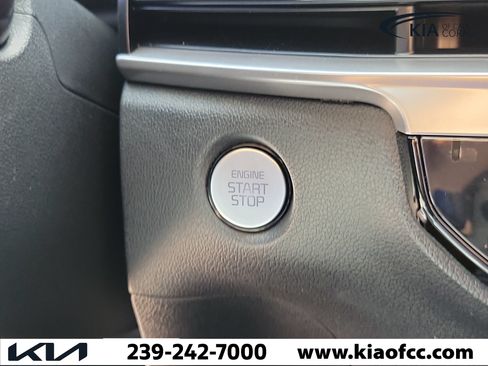 New 2026 Kia Sorento LX FWD image 30